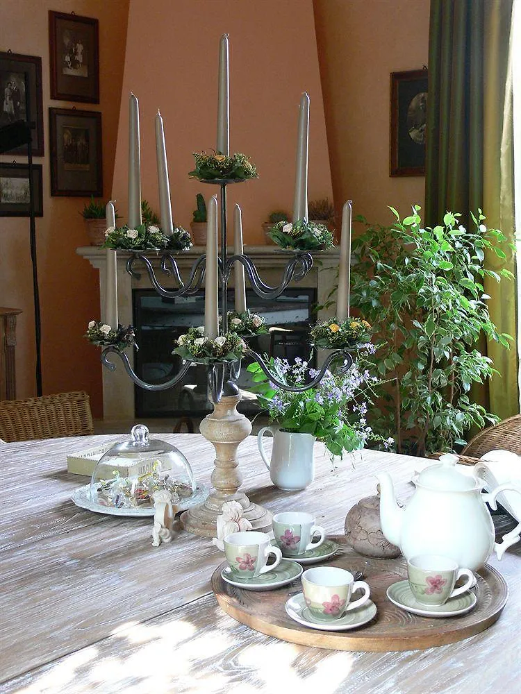 **** Bed and breakfast Inn The Garden CTA Italia