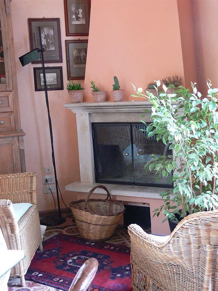 Inn The Garden CTA Bed and breakfast
